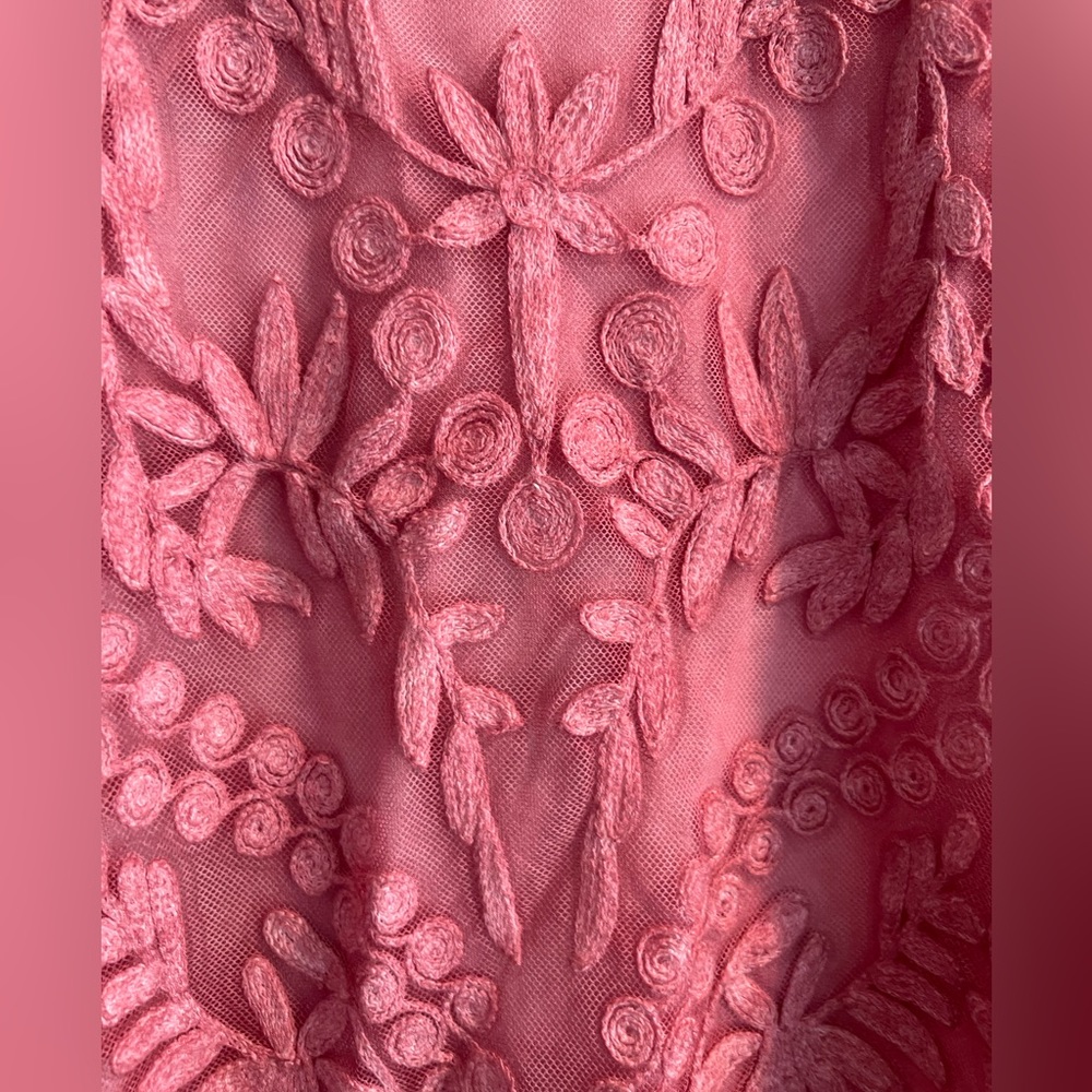 Unity World Wear Rose Tank - Picture 8 of 15